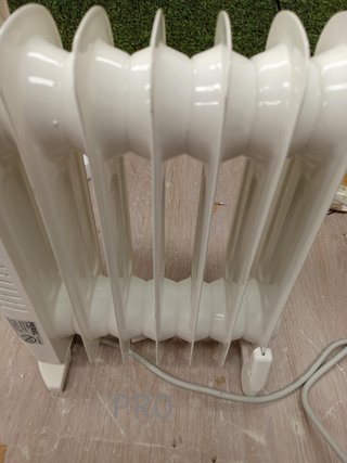 Perel Radiador de aceite de 700W.
