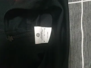 Sudadera Nike Negra y Naranja