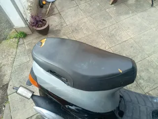 Piaggio Zip Scooter