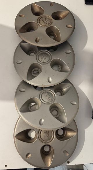 Tapacubos Fiat Doblo (4 unidades)