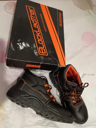 Botas de seguridad BlackLeather negras y naranjas
