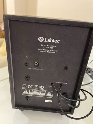 Altavoces Labtec Negros