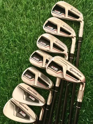 Set completo di mazze da golf TAYLORMADE M6 con 12 mazze in perfette condizioni