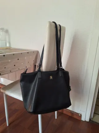 Bolso Negro Ralf Lauren Semi-Nuevo