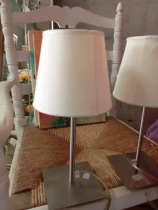 Coppia di abat-jour in tessuto e metallo