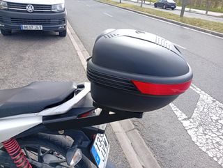 Honda CB 125F Blanca