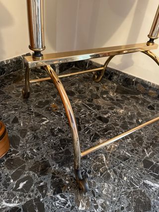 Espejo de pie ovalado