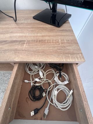 Escritorio SKLUM Madera y Blanco