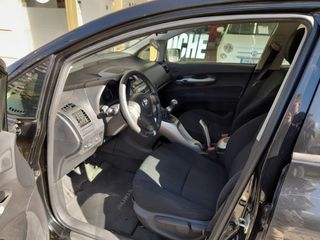 Toyota Auris 1.4 D 40 CV