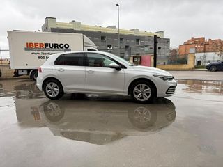 Volkswagen Golf Life 2.0 TDI 85kW (115CV)