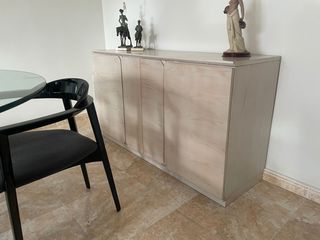 Aparador de madera 4 puertas y Mueble de tv