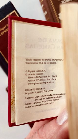 4 miniaturas libros clasicos