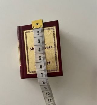 4 miniaturas libros clasicos