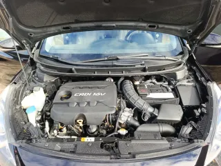 Hyundai i30 CRDI 128CV 16V