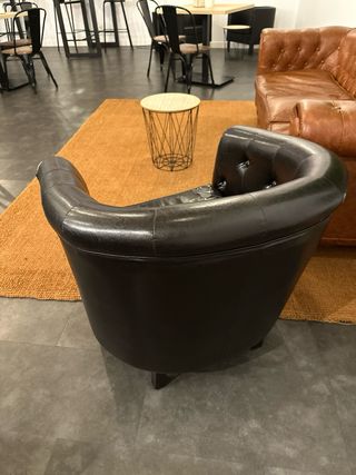 Butaca negra de polipiel