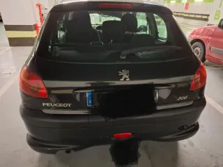 Peugeot 206 2003
