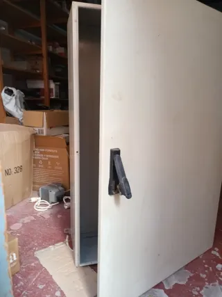 Armario metálico obras trifásico