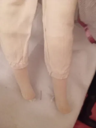 Muñeca de porcelana antigua