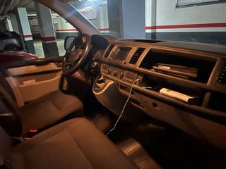 Volkswagen Caravelle 2016