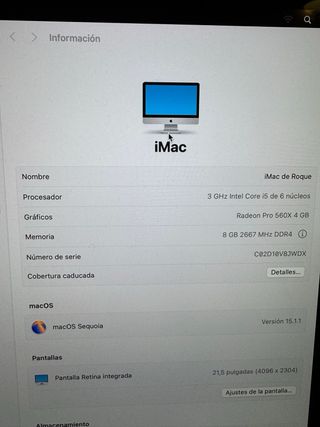 iMac con Teclado y Ratón Apple