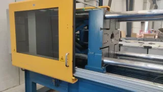 Máquina Inyección Mateu & Sole 210 toneladas