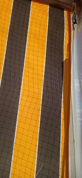 Toldo Rayas Gris y Amarillo
