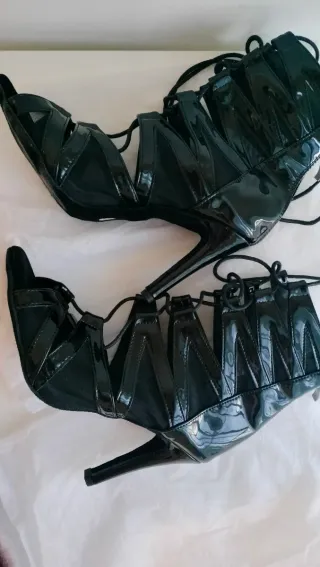 Zapatos de baile tacón alto negros
