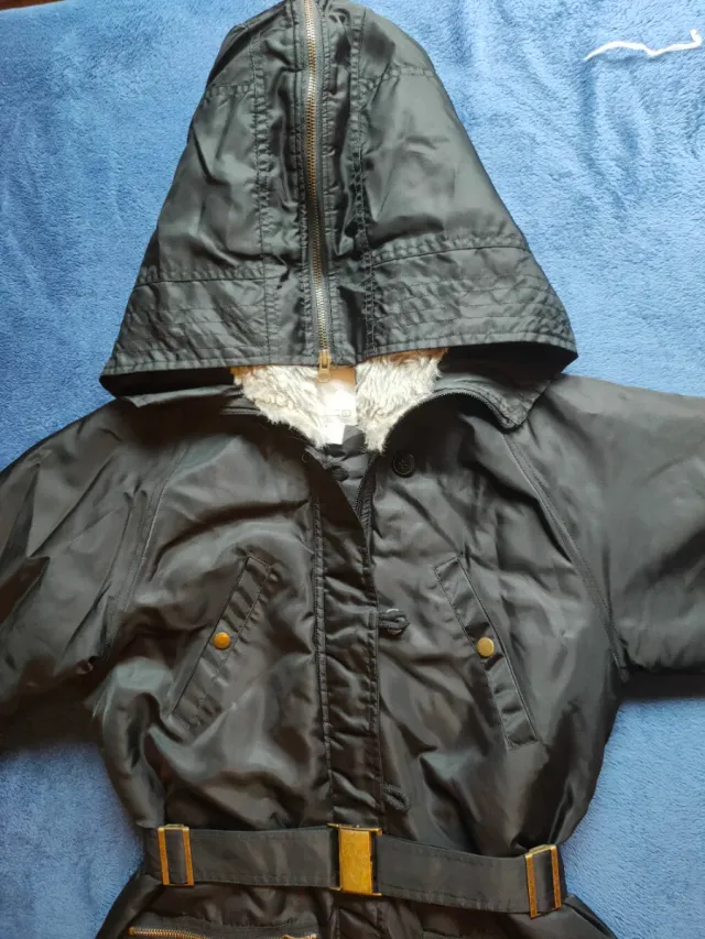 Chaqueta Zara color azul marino