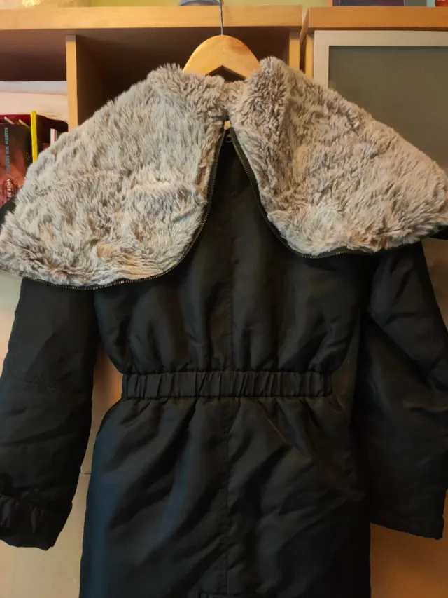 Chaqueta Zara color azul marino