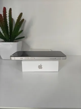 iPhone 13 Blanco - Muy buen estado!!