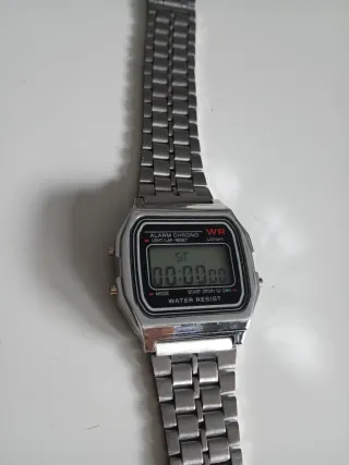 Reloj Digital Estilo Vintage