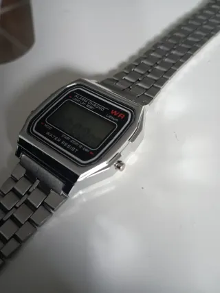 Reloj Digital Estilo Vintage