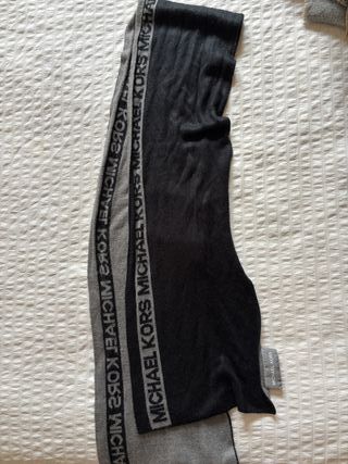 Bufanda reversible Michael Kors