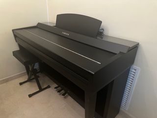 Yamaha CVP-605 Piano Digital