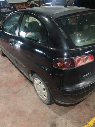 SEAT Ibiza 1.4 inyeccion 2003