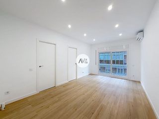 Piso en venta en El Castell-Poble Vell en Castelldefels