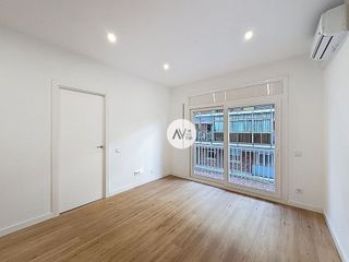 Piso en venta en El Castell-Poble Vell en Castelldefels