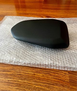 Asiento pasajero original BMW S1000RR (K67) 2024