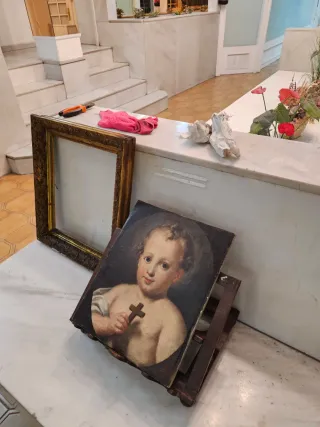 Óleo sobre tela adherida a tabla. C. 1730. Niño J