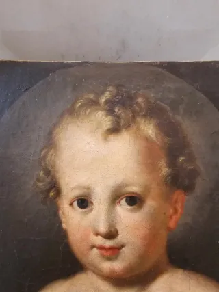 Óleo sobre tela adherida a tabla. C. 1730. Niño J