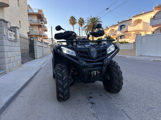 CFMOTO CForce 450L 4x4 –neumáticos y batería nuevo