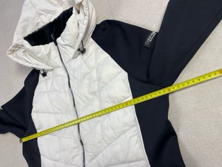 Chaqueta Calvin Klein acolchada capucha M