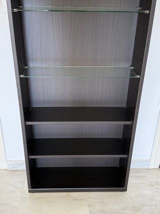 Estantería Ikea Negra con Cristal (1,29 Alto)