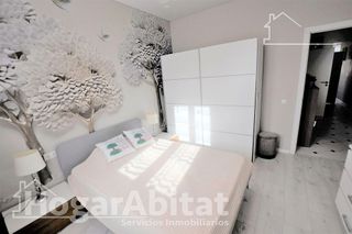 Piso en venta en Benicalap en Valencia