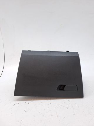 GUANTERA SEAT LEON (1P1)