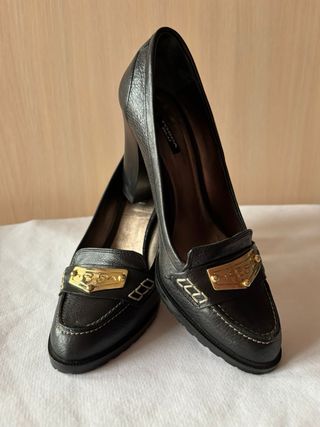 Zapatos de tacón Tosca Blu piel negra