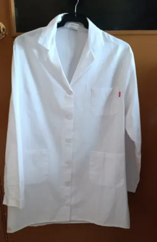 Bata Sanitaria Unisex Blanca