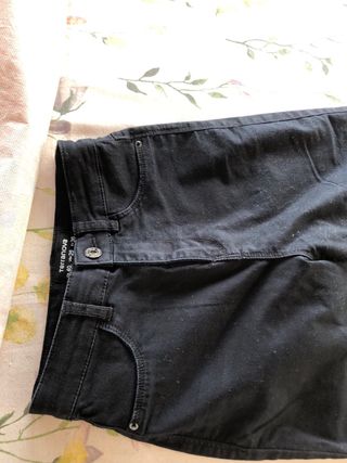 Jeans elasticizzati neri