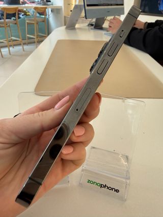 iPhone 13 Pro 256GB Negro - 2 años de garantía