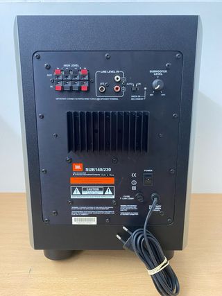 Subwoofer JBL SUB140/230 - LEER